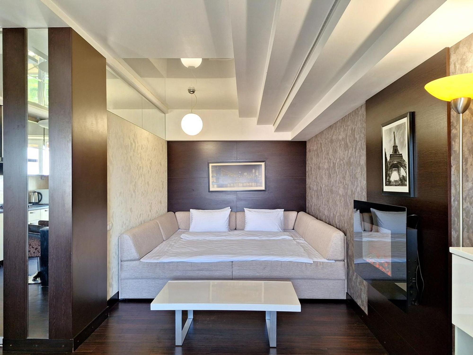 Найбільше Ліжко У Полтаві Мережа Alex Apartments Цілодобово Безконтактне Заселення Poltava Kültér fotó