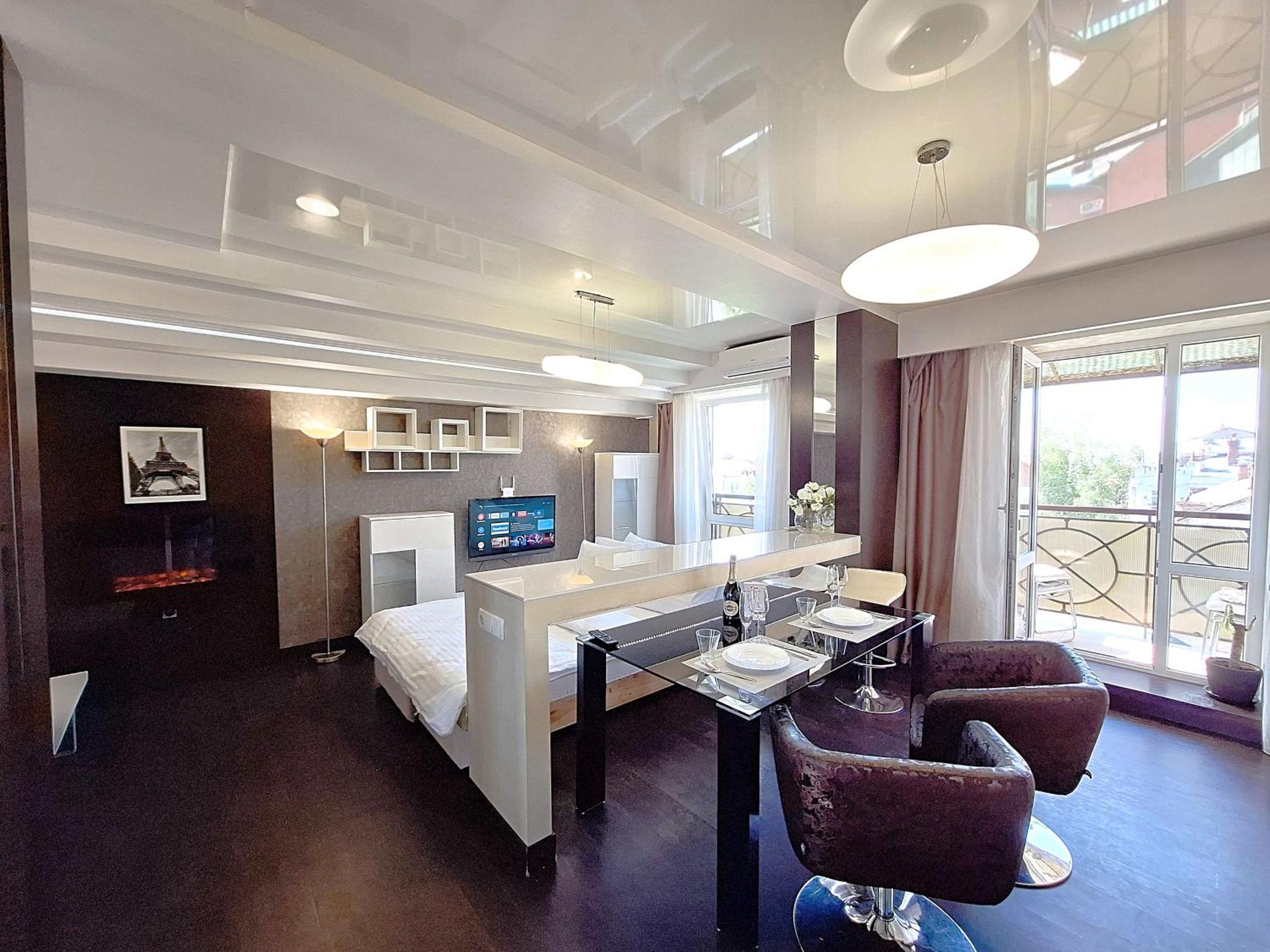 Найбільше Ліжко У Полтаві Мережа Alex Apartments Цілодобово Безконтактне Заселення Poltava Kültér fotó