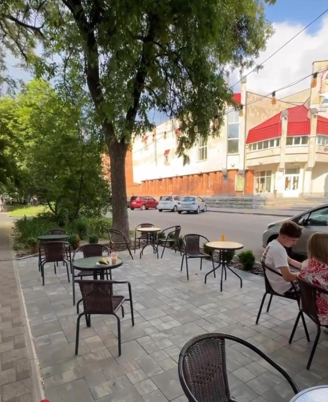 Найбільше Ліжко У Полтаві Мережа Alex Apartments Цілодобово Безконтактне Заселення Poltava Kültér fotó